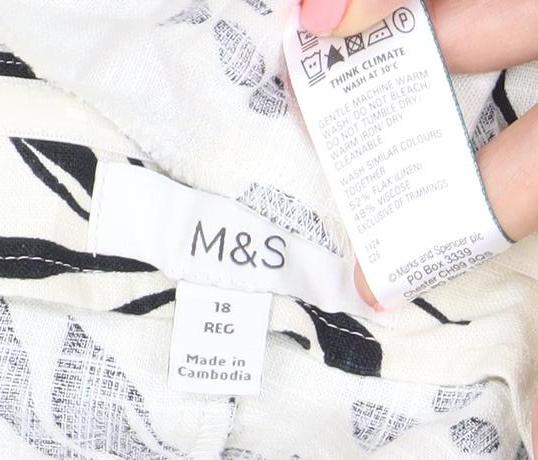 Marks and Spencer Womens Black White Floral Sleeveless Blouse Size 18