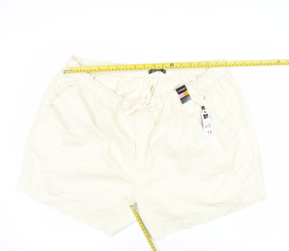 Dunnes Women’s Ivory XL Relaxed Fit Casual Shorts Cotton Lyocell
