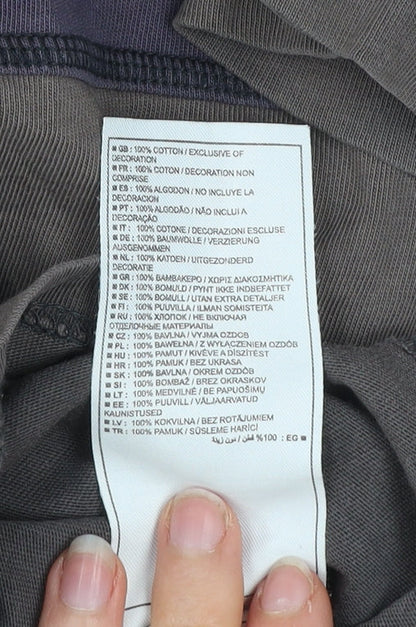 Nike Men’s Grey M Graphic Sports T-Shirt Short Sleeve Cotton