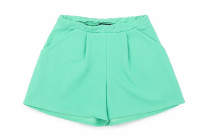 Boohoo Women Green Size 6 Paperbag Shorts Polyester Blend