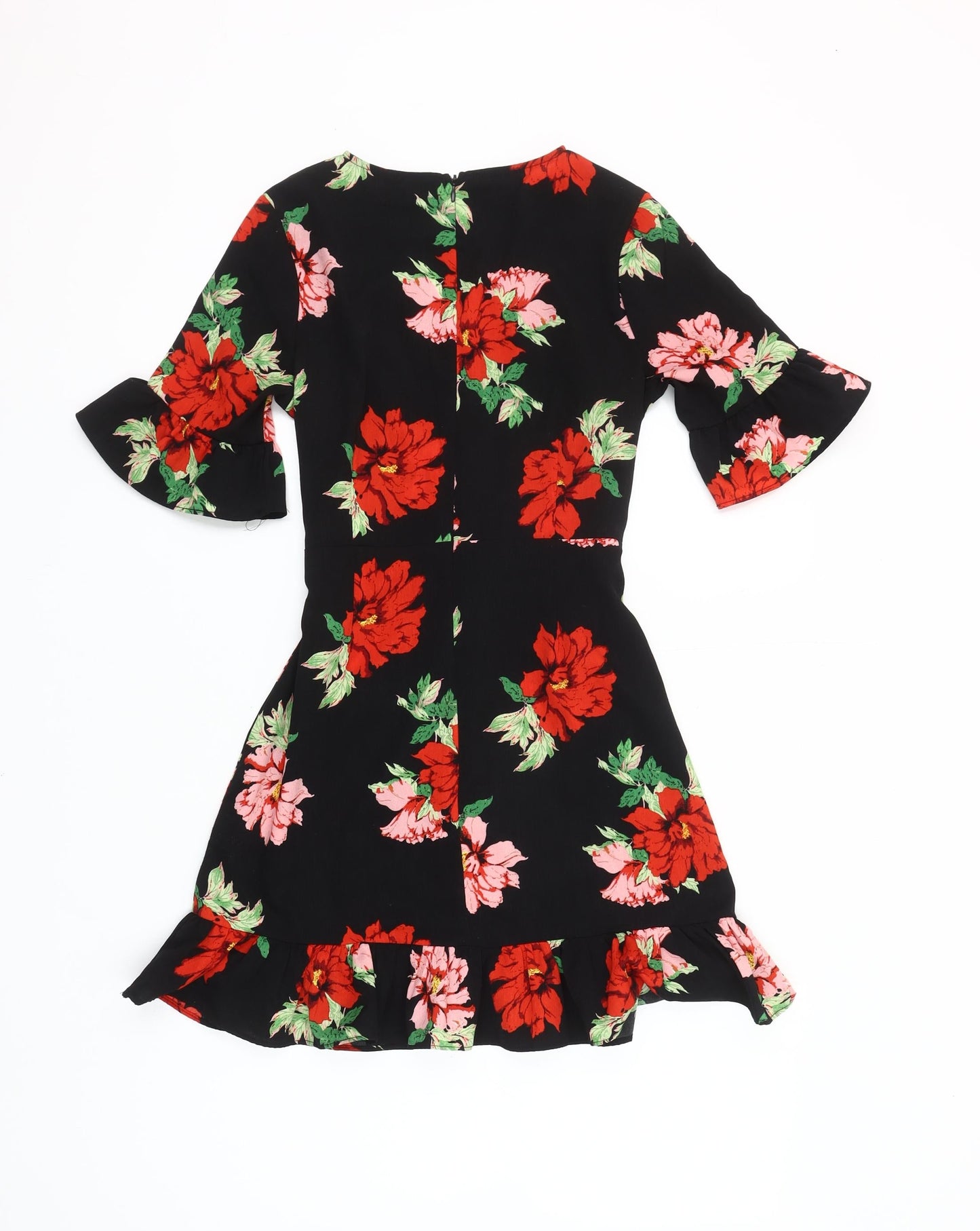PrettyLittleThing Women’s Black Floral Skater Dress Size 4