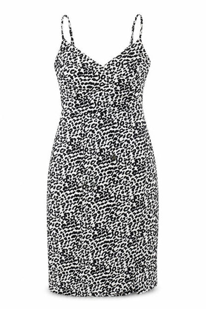 New Look Women’s Petite Black Leopard Print Knee Length Slip Dress UK 4