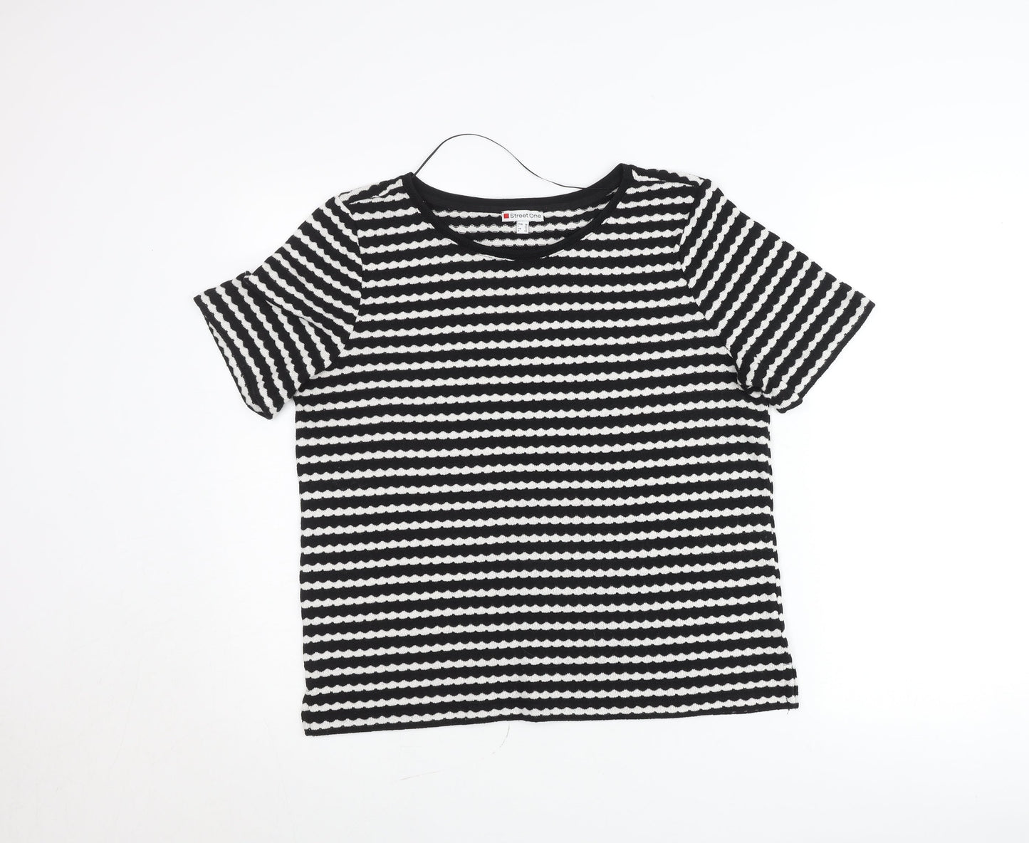 Street One Women’s Black White Striped Knit T-Shirt Size 12