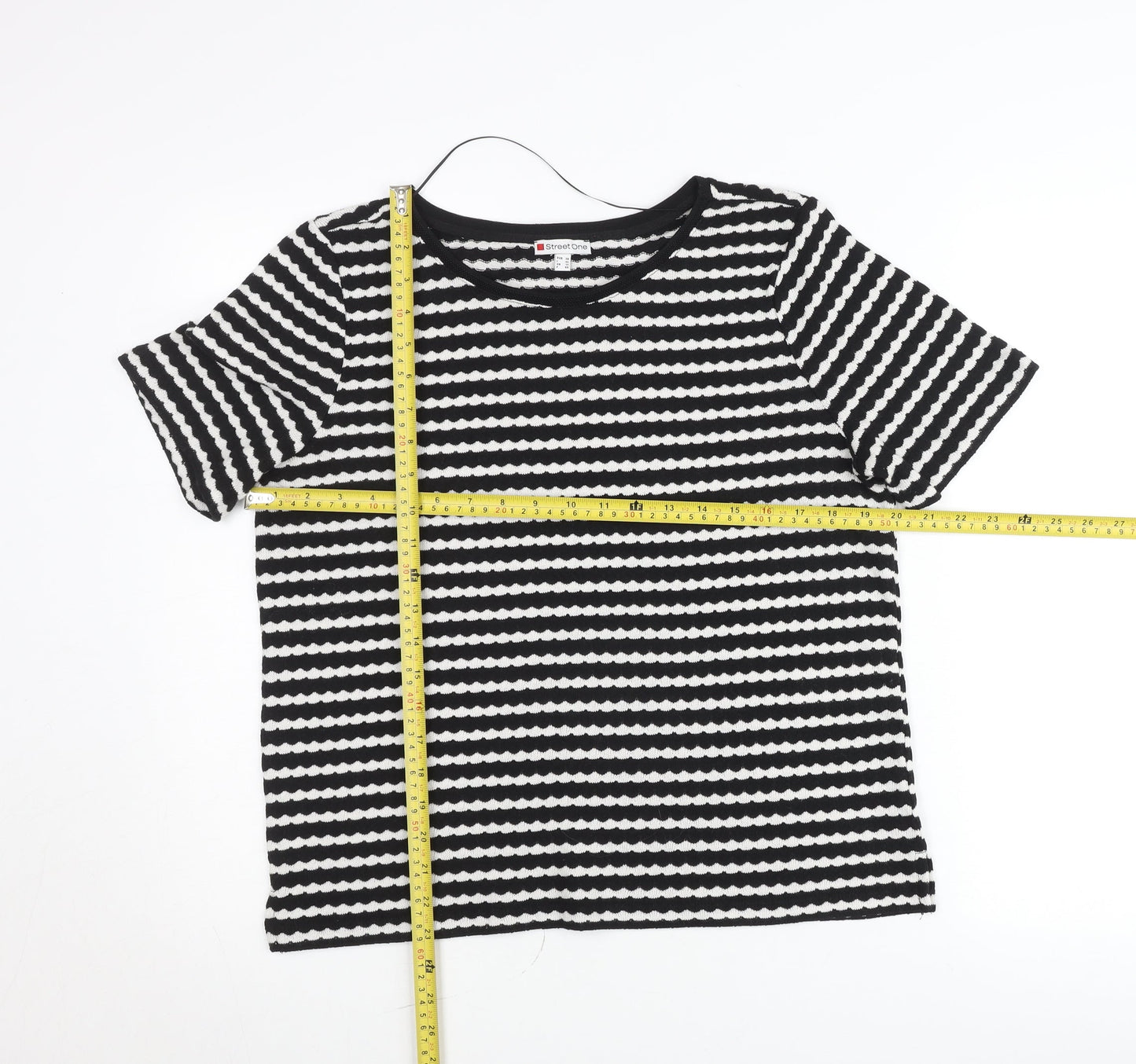 Street One Women’s Black White Striped Knit T-Shirt Size 12