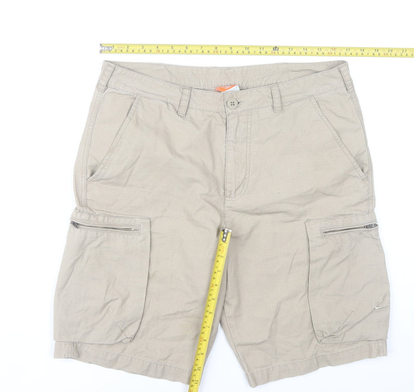 Nike Men's Beige Cargo Shorts Size M 30in Cotton Pockets