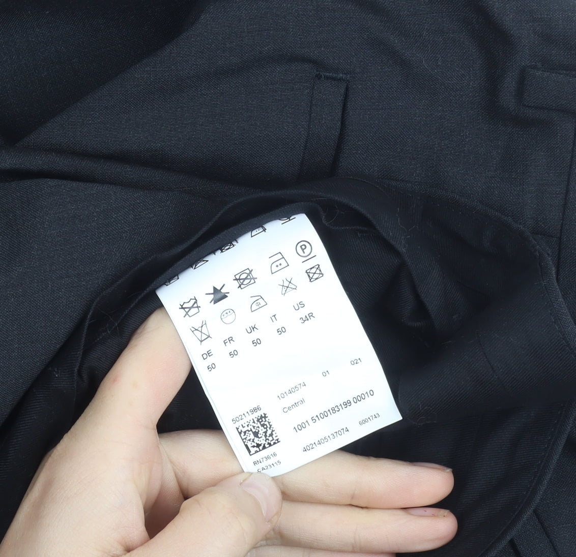 Hugo Boss Men’s Black Wool Dress Pants Size M Regular Fit