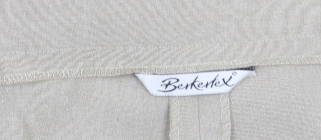 Berkertex Women’s Beige Size 22 Straight Leg Dress Pants