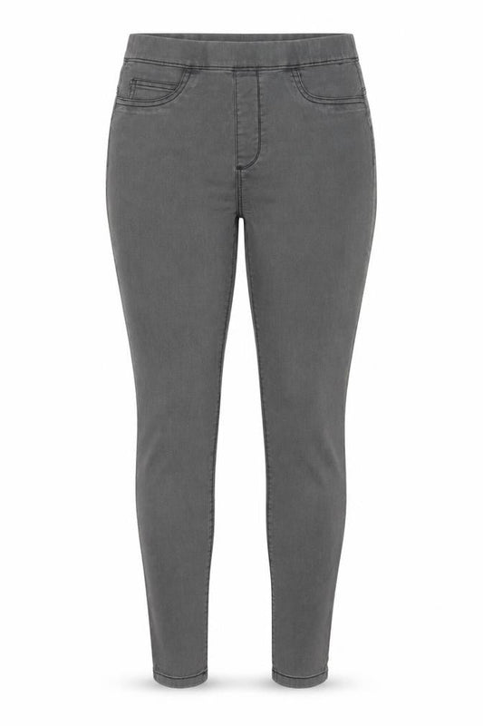 Front view of Dunnes women’s black jegging jeans, size UK 12 slim, fit stretch