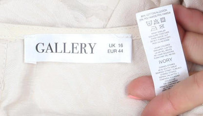 Gallery Womens Beige Floral Jacquard Long Sleeve Blouse UK 16