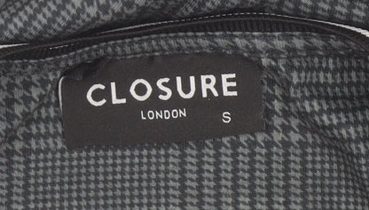 Closure London Men's Grey Check Logo Crew Neck Short Sleeve T-Shirt Size S