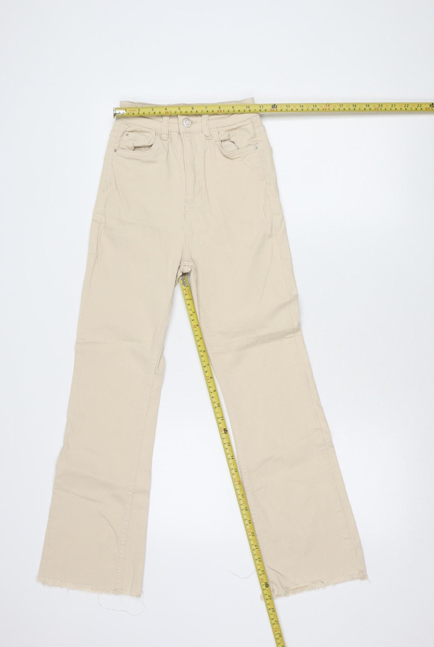 Stradivarius Women’s Beige Straight Jeans Size 6 Regular Fit