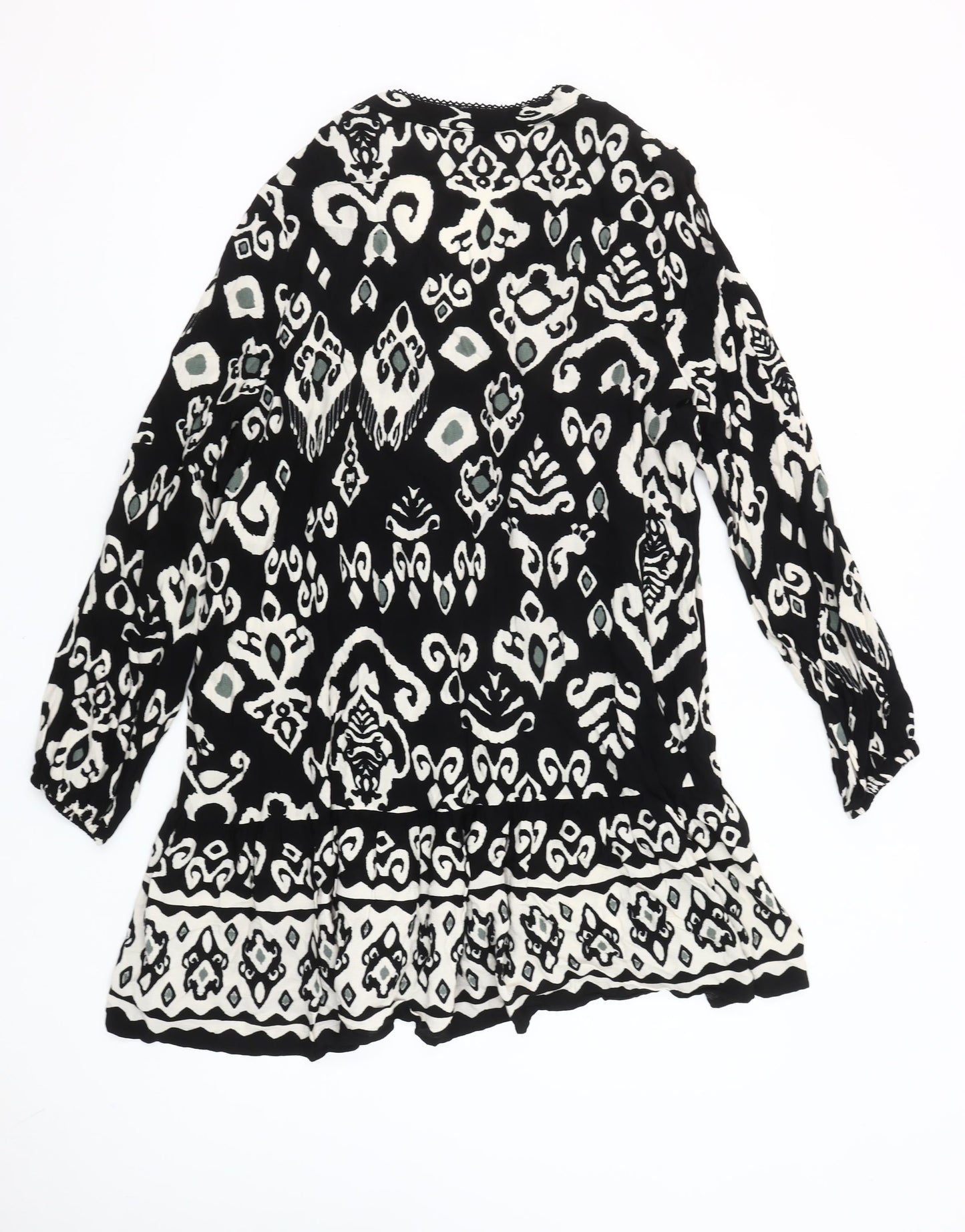 Dunnes Stores Women’s Black Geometric Viscose Shift Dress L