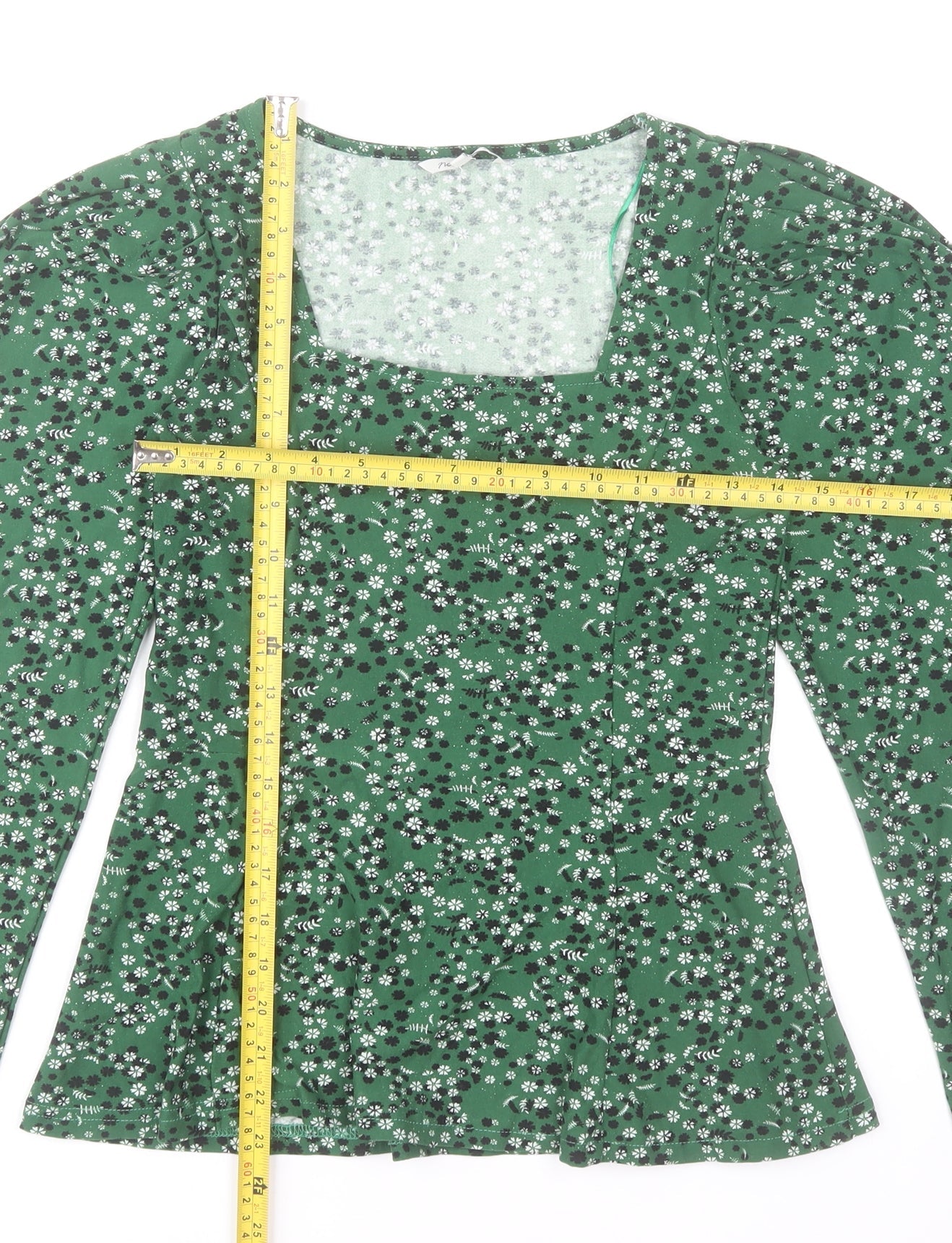 Natura Women’s Green Floral Long Sleeve Square Neck Blouse Size S