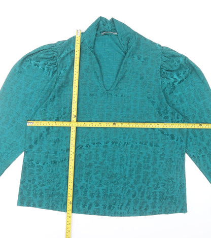 Gallery Women’s Green V-Neck Tunic Blouse Size 20 Long Sleeve
