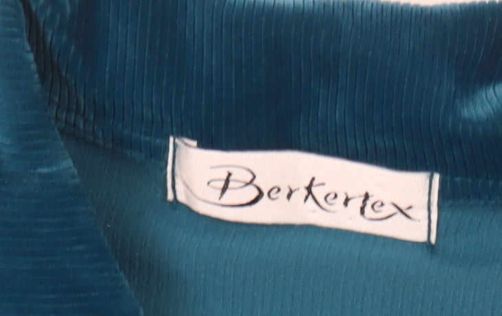 Berkertex Women’s Blue Velvet Tunic Blouse Size 10-12 Long Sleeve