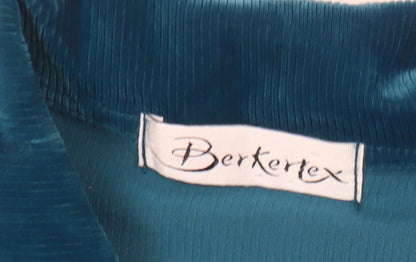 Berkertex Women’s Blue Velvet Tunic Blouse Size 10-12 Long Sleeve