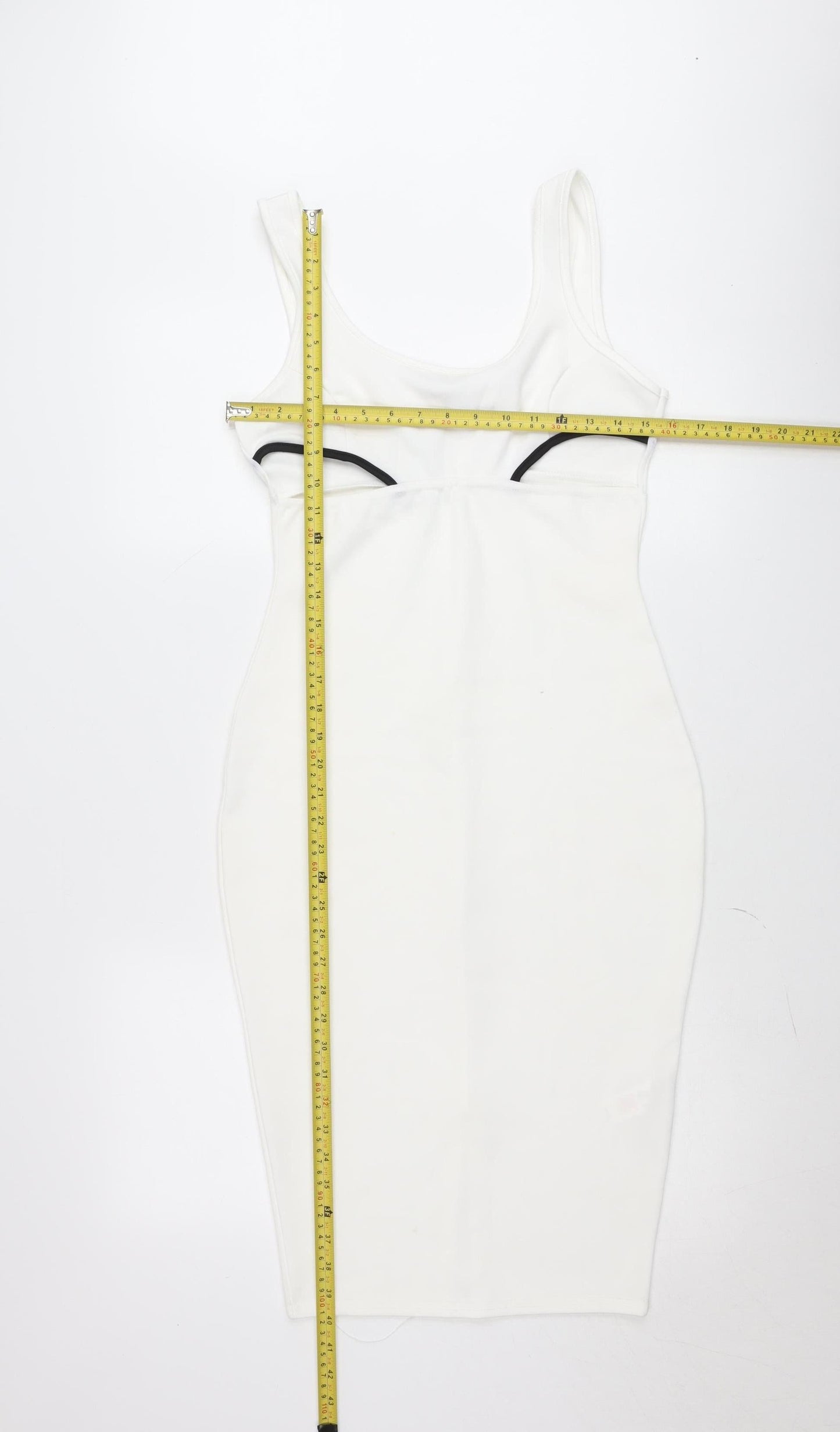 Boohoo Women’s White Bodycon Dress Size 12 Sleeveless Scoop Neck Party