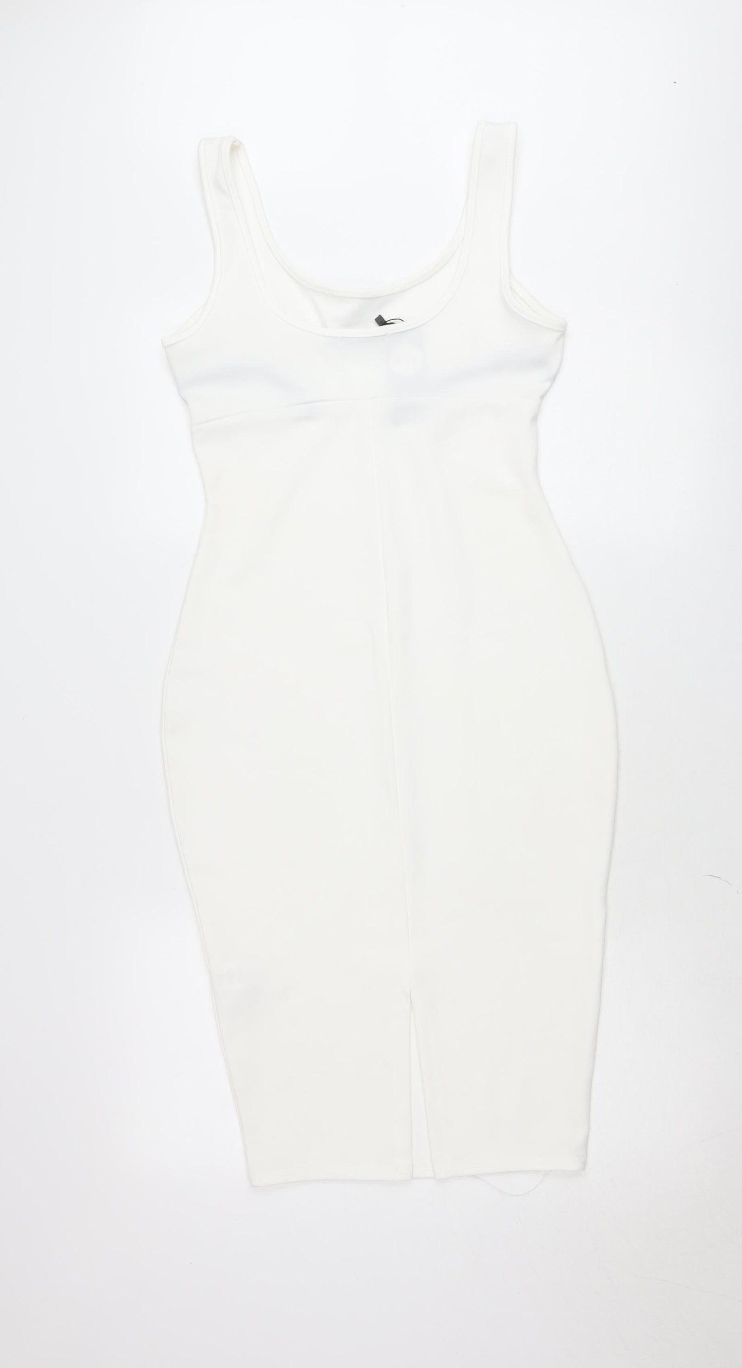 Boohoo Women’s White Bodycon Dress Size 12 Sleeveless Scoop Neck Party