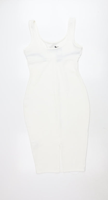 Boohoo Women’s White Bodycon Dress Size 12 Sleeveless Scoop Neck Party