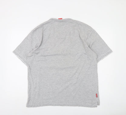 Slazenger Men's Grey V-Neck Short Sleeve T-Shirt L Classic Fit