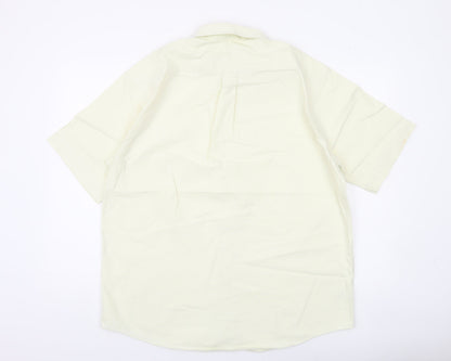 Marks and Spencer Men’s Ivory Short Sleeve Cotton Button-Up Shirt 16.5in