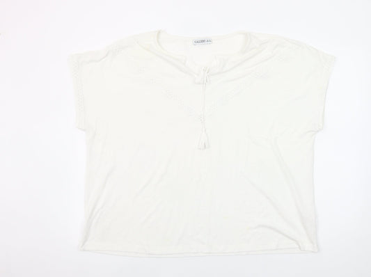 Additional front view of Gallery Women’s White XL Tunic Blouse with Tassel Tie Detail
