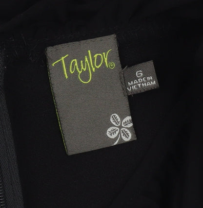 Taylor Women’s Black Knee Length Shift Dress Size 10 Long Sleeve Pleated
