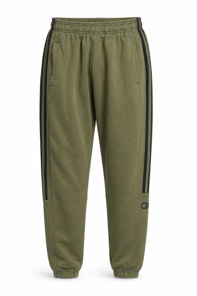 Front view of Adidas Teen Green Jogger Sweatpants 164cm Regular Fit Fleece Trousers