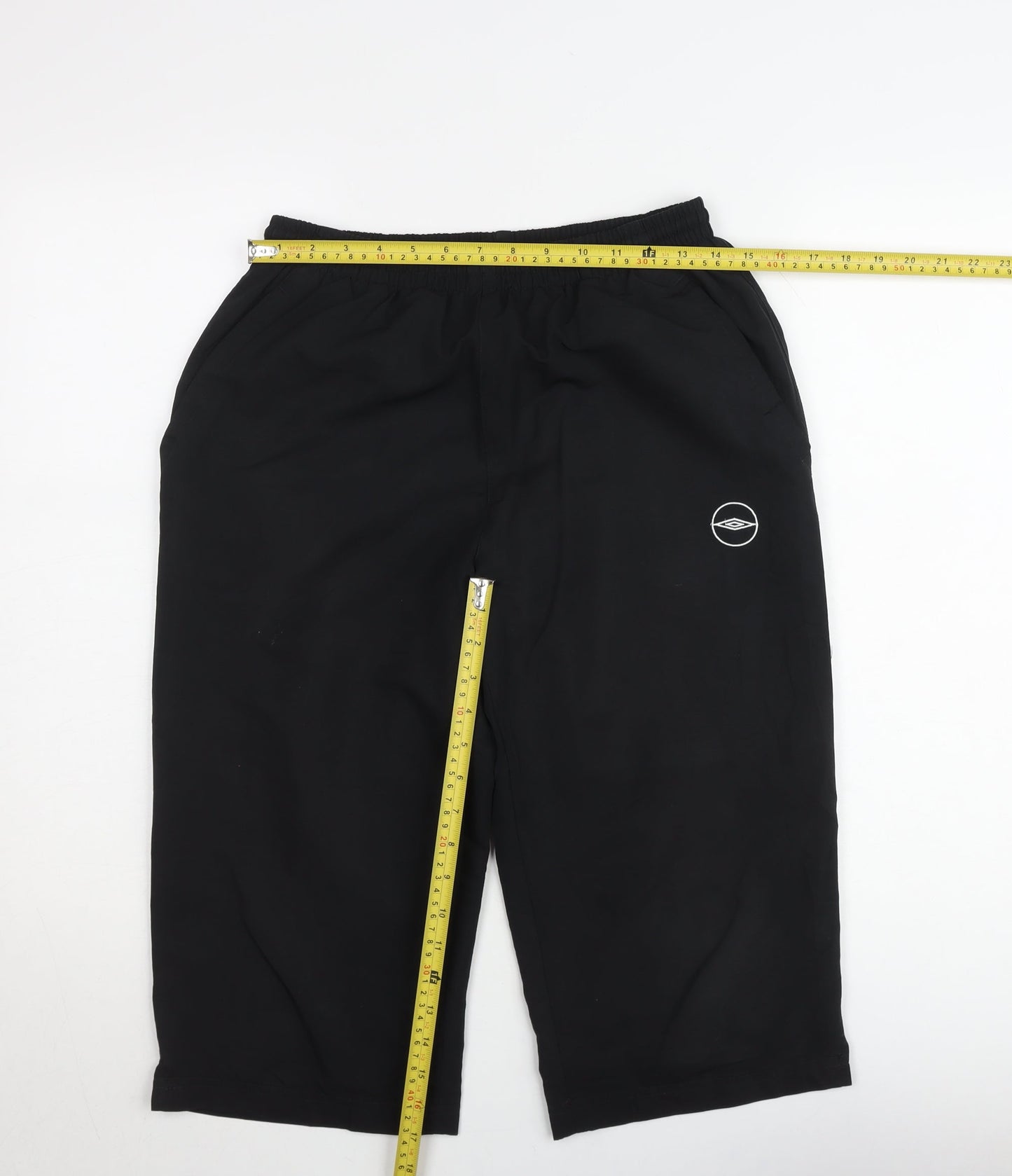 Umbro Men's Black Sweat Shorts Size S Elastic Waist Sportswear