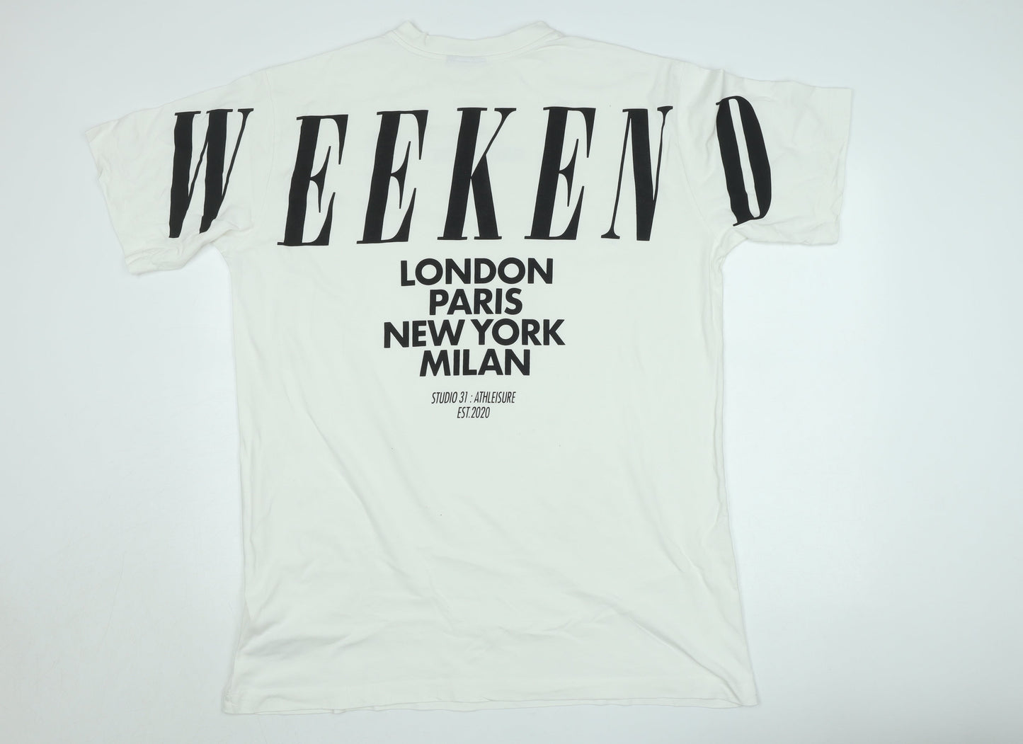 ASOS DESIGN Men's White Weekend Collective Graphic T-Shirt Size M