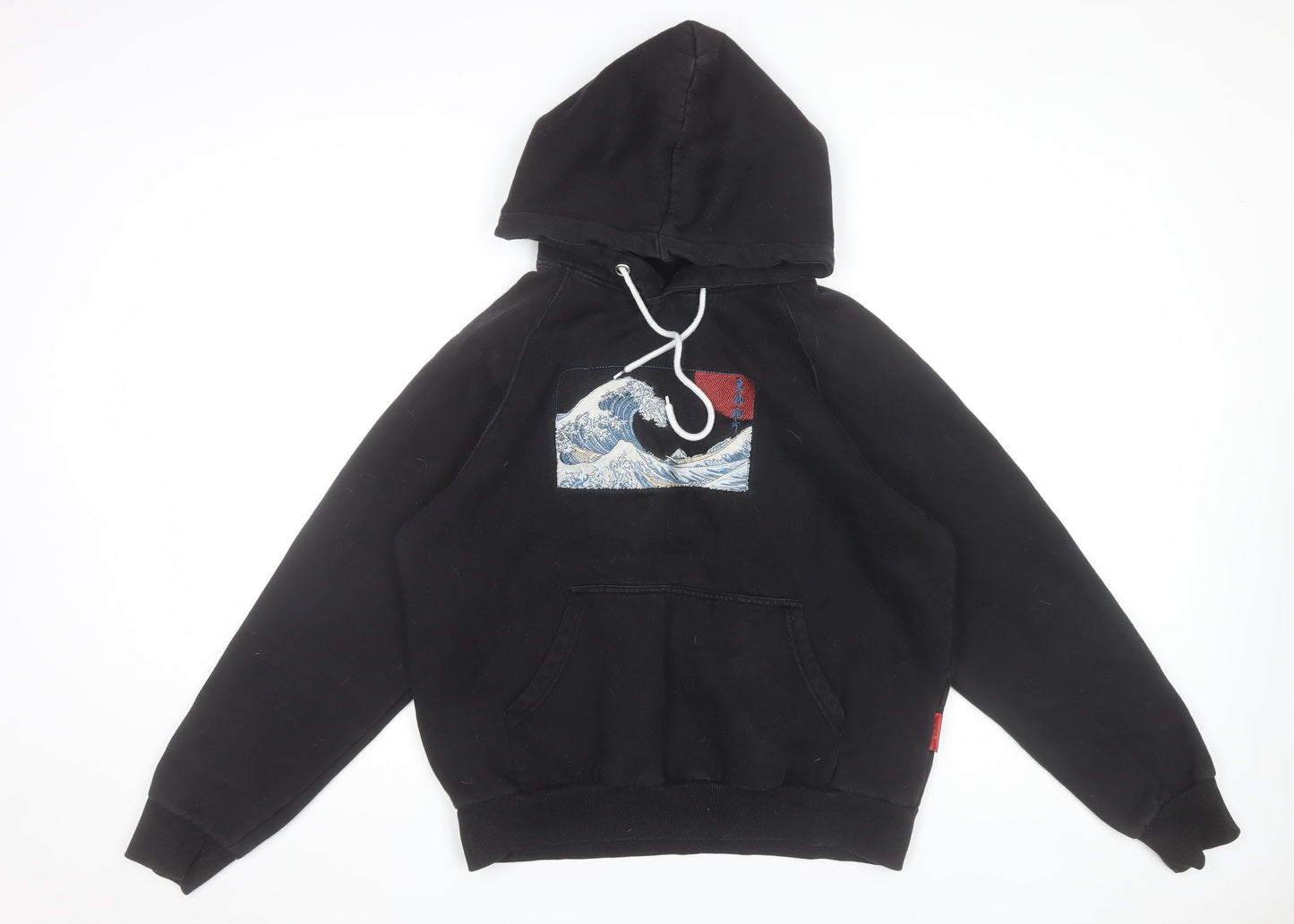 D4 Men's Black Pullover Hoodie M Embroidered Wave Art Design