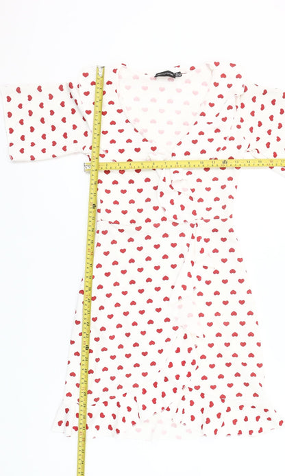 PrettyLittleThing Women’s White Red Heart Wrap Dress Size 4