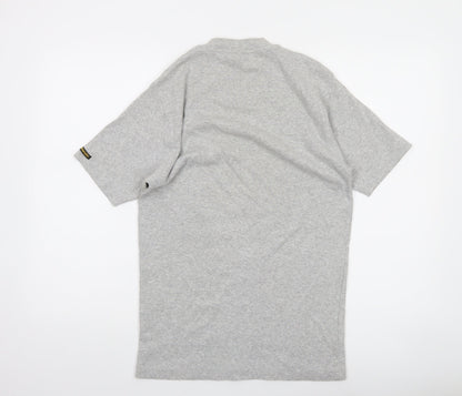 Wrangler Men's Grey V-Neck Short Sleeve T-Shirt Size L