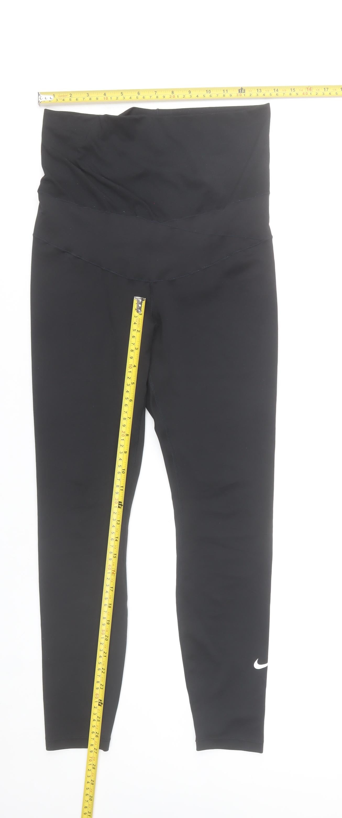 Nike Women's Black Dri-FIT Leggings Size M Slim Fit Activewear