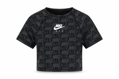 Front view of Nike girls’ black xs cropped logo t-shirt lightweight cotton blend