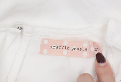 Traffic People Women’s Ivory Balloon Sleeve Embroidered Blouse XS