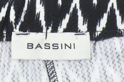 Bassini Women’s Black Geometric Cropped Trousers Size 16 Stretch Jersey