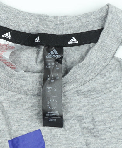 Adidas Boys Grey and Navy Logo Short Sleeve T-Shirt 9-10 Years