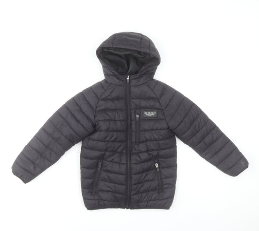 McKenzie Boys Black Hooded Puffer Jacket 5-6 Years Polyester Lined Zip Up