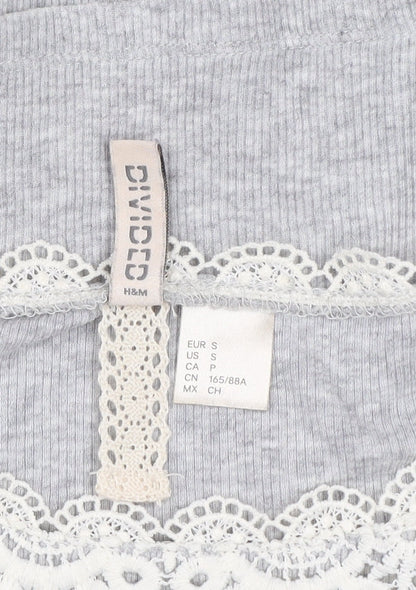 H&M Divided Women's Grey Lace Cropped Short Sleeve Blouse Size S