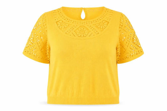 Front view of Gallery Women’s Yellow Crochet Knit Cotton Blouse XL