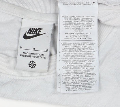 Nike Men's White Sports Graphic Logo Crew Neck T-Shirt Size M