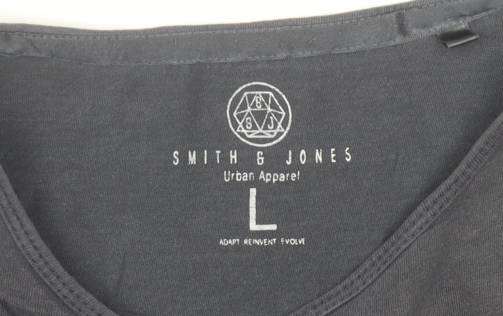 Smith & Jones Men's Black L Urban Graphic Print Cotton T-Shirt