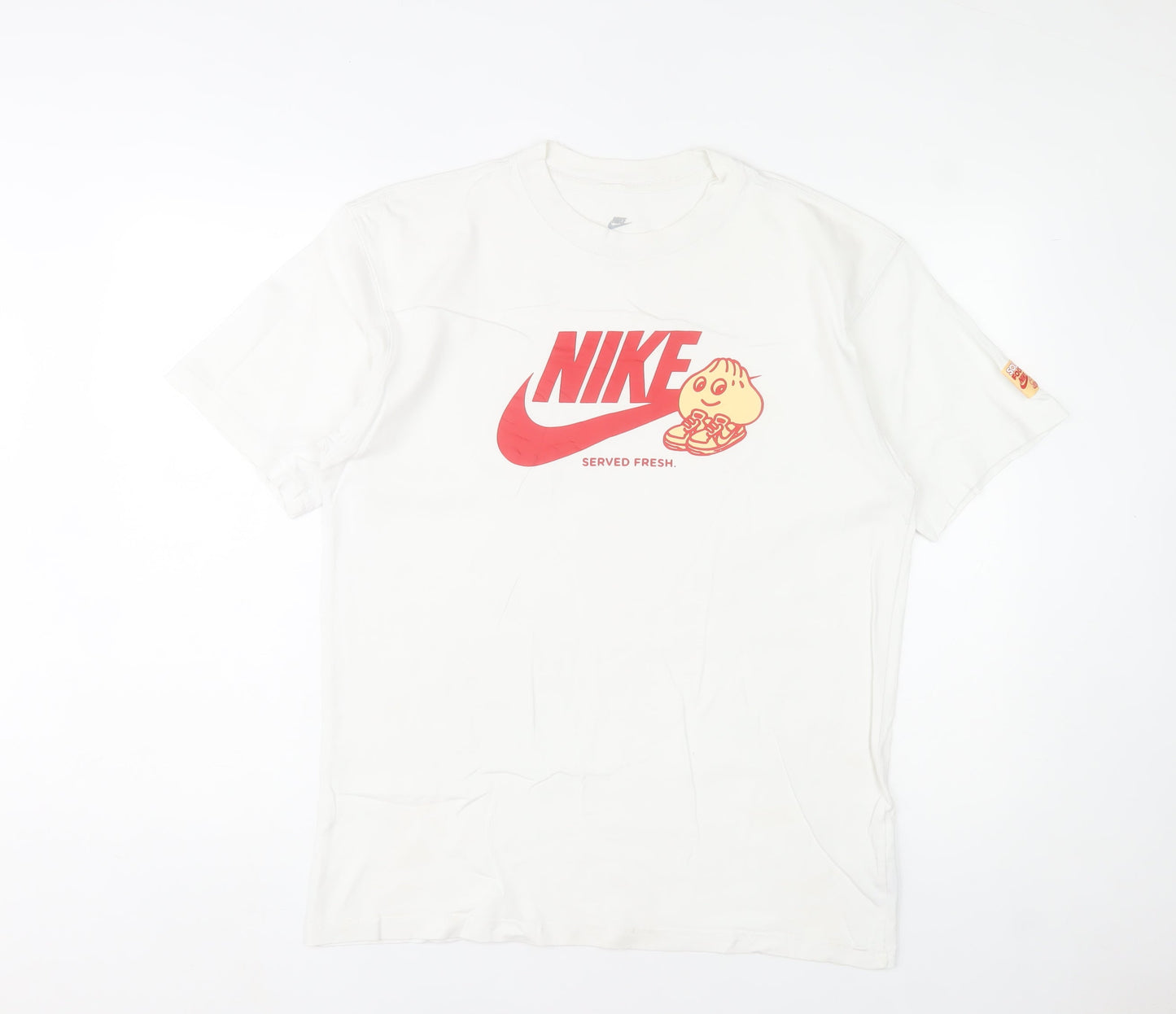 Nike Men's White Graphic Loose Fit Cotton T-Shirt Size S