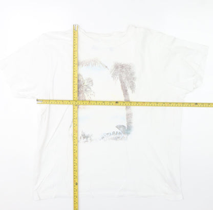 Mantaray Men’s White Medium Cotton Beach Graphic T-Shirt