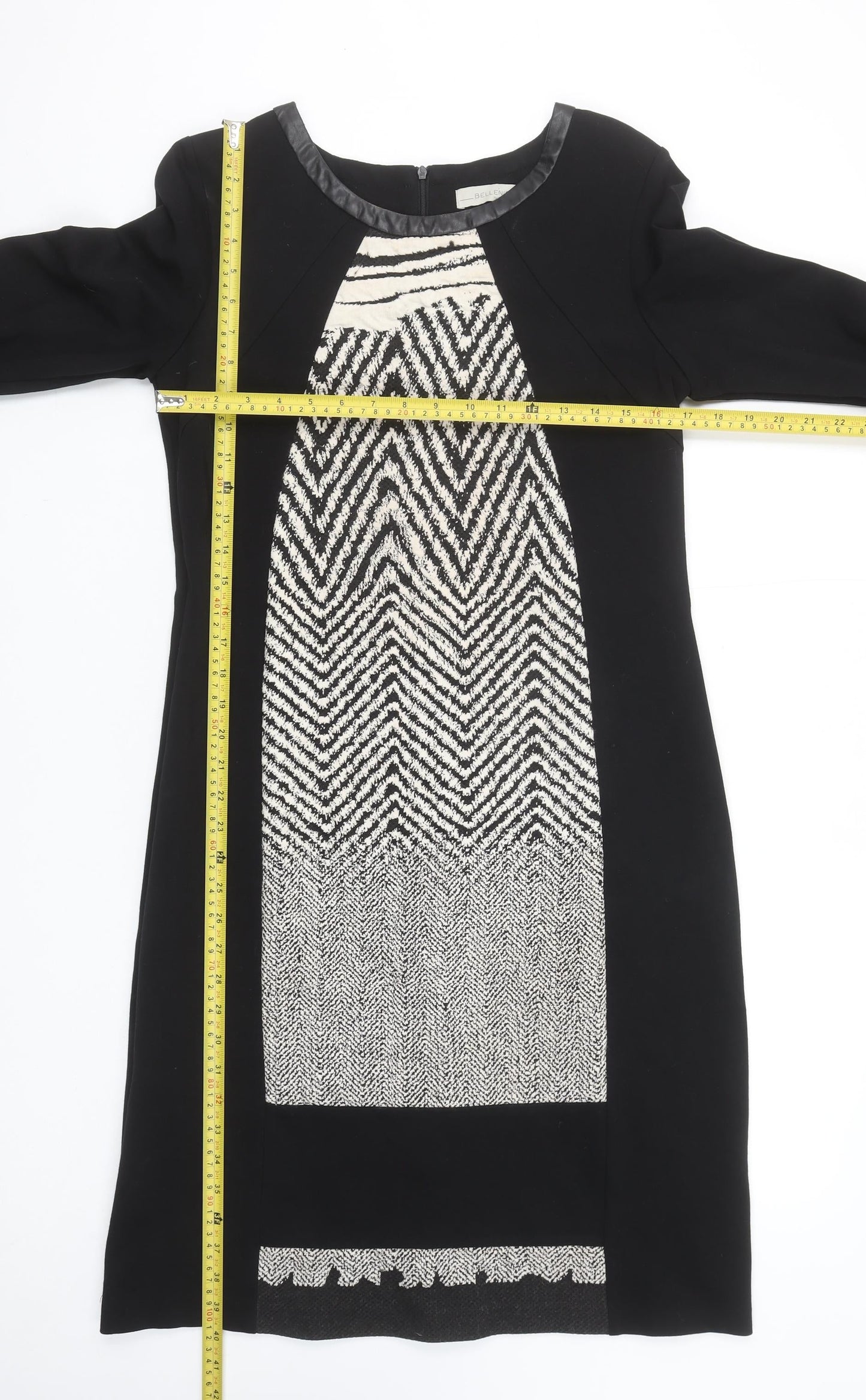 Bellenisa Women’s Black Chevron Knit Shift Dress Size 10