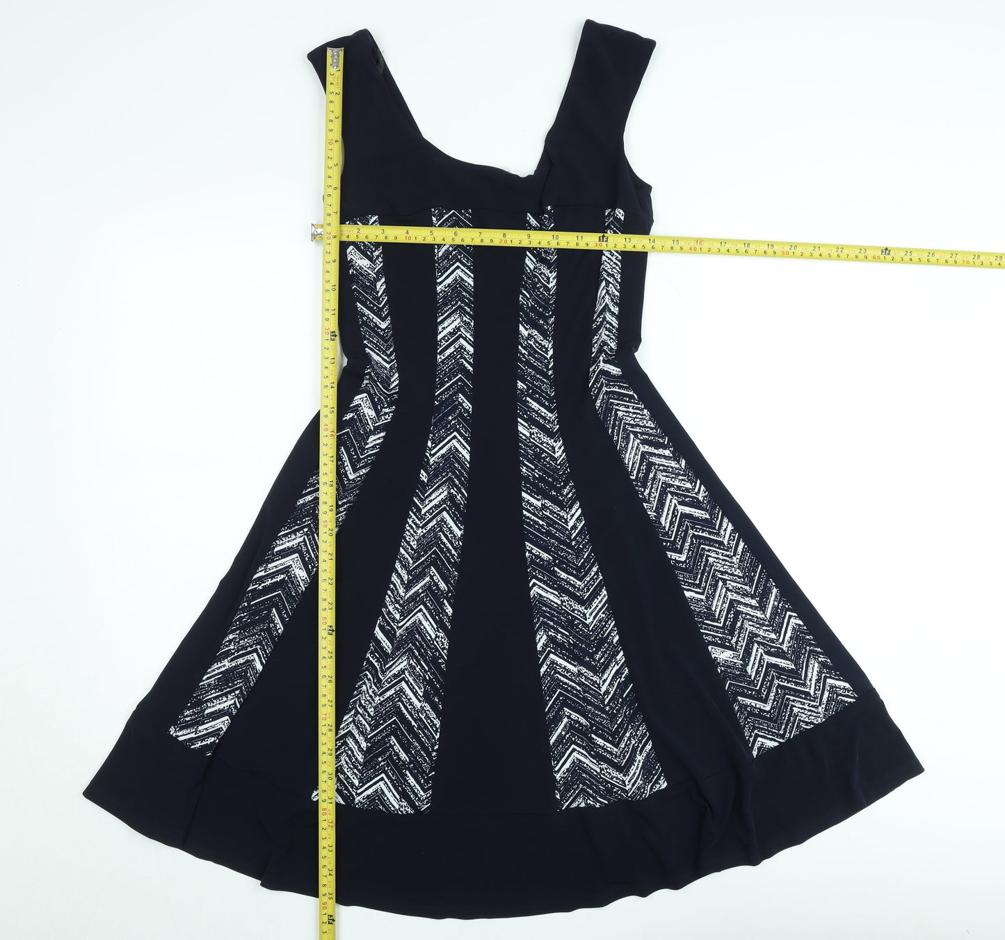 Connected Apparel Women's Black Chevron Fit & Flare Dress Size 6