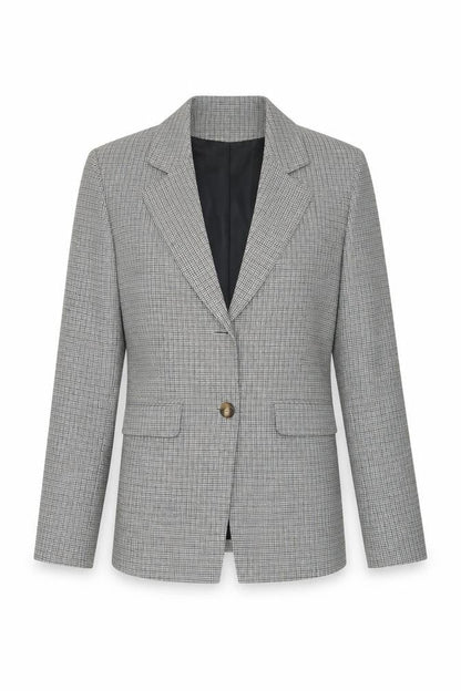 Front view of Dorothy Perkins Petite Grey Houndstooth Belted Blazer UK 10