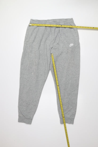 Nike Men's Grey XL Jogger Sweatpants - Fleece Lined Cotton Blend