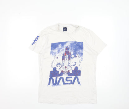 Max NASA White Cotton Men's Ultra Slim Fit Graphic T-Shirt Medium
